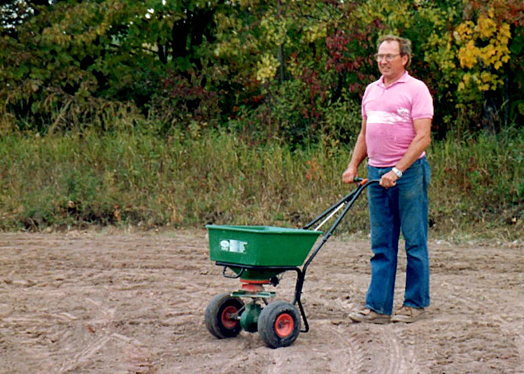 Frank Kyes working spreader